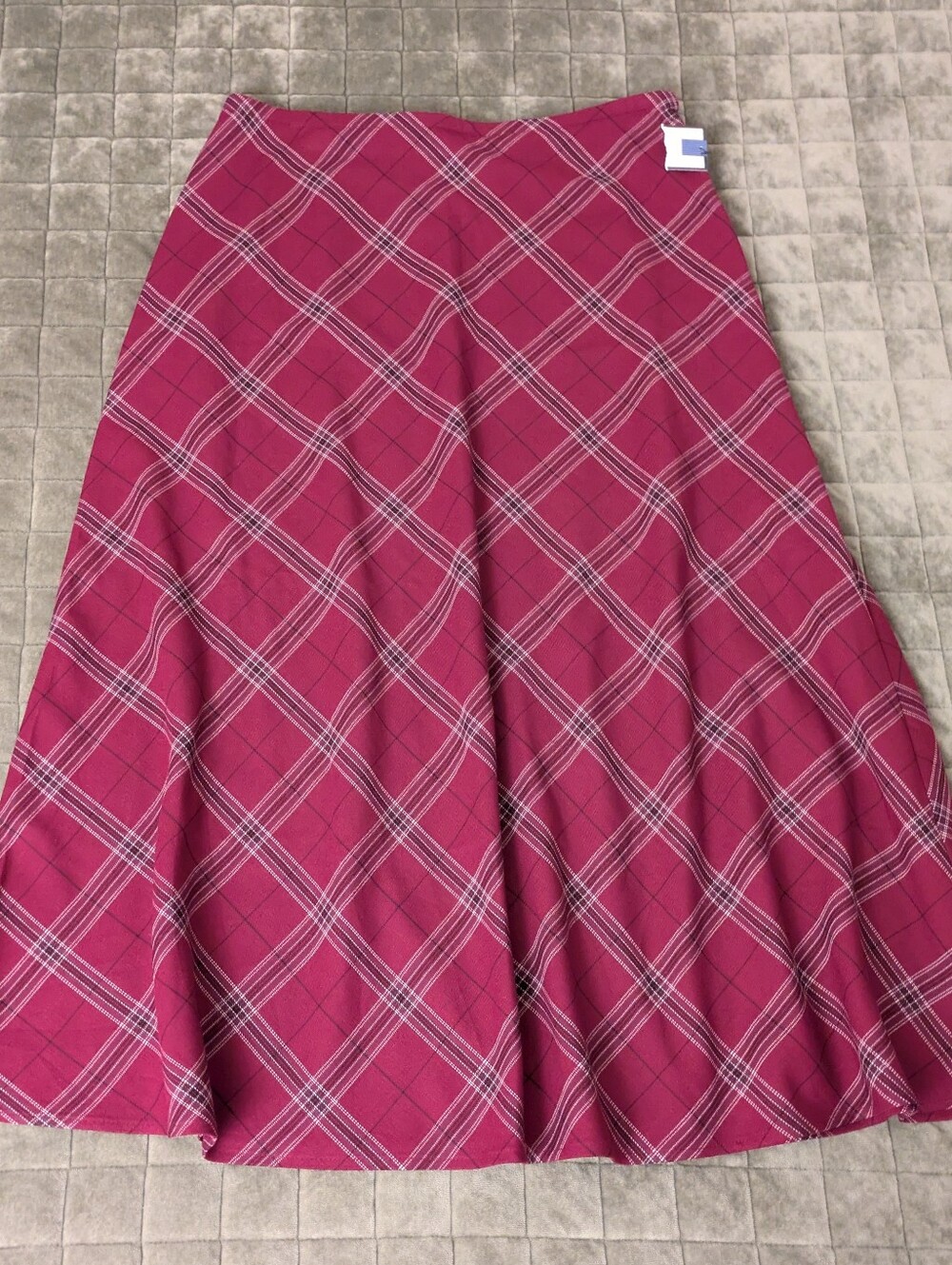 Croft & Barrow Women's 12 Stretch Plaid Skirt